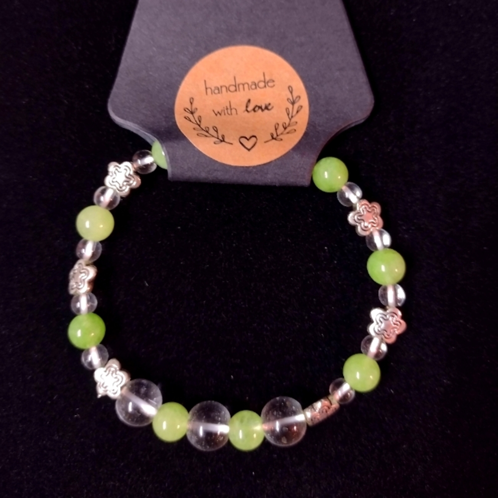 Green Jade and flower Bracelet